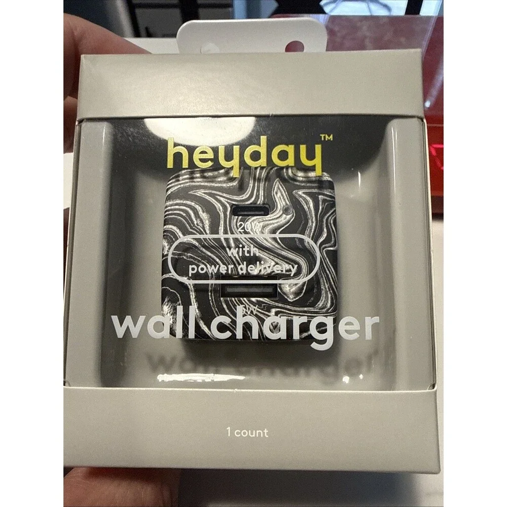 Heyday Artist Series Wall Charger 20W USB-C  + USB-A Power Ports Black Agate NWT